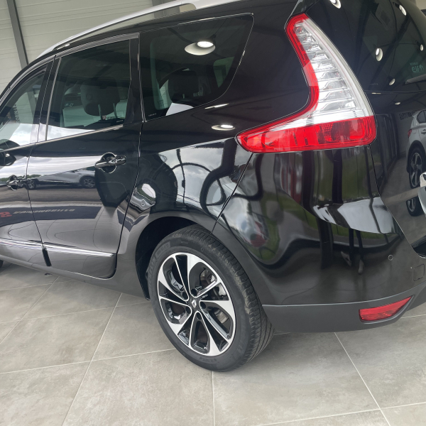 Renault Grand Scenic 1.6 dCi 130 ch Energy Bose