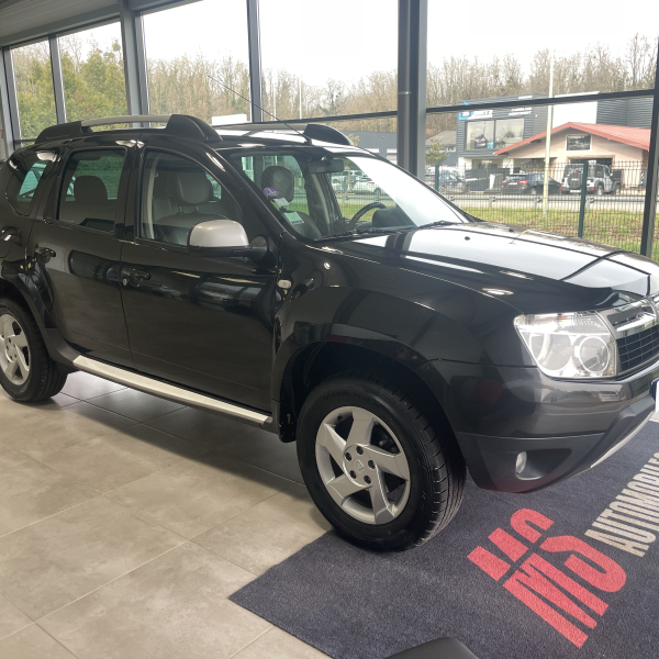 Dacia Duster 1.6 16V 105ch Ambiance 4x2 BVM5 - Attelage - 2011