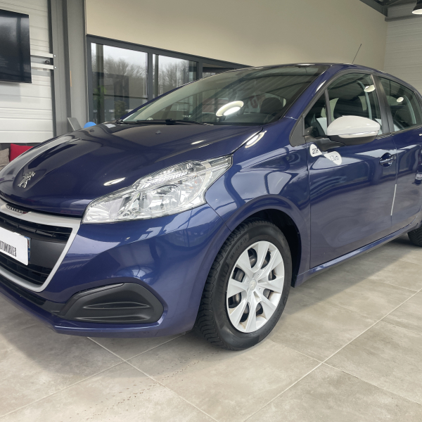 Peugeot 208 1.6 BlueHDI 75 ch Like 5 portes